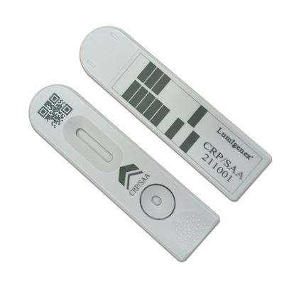 Analyseur combiné amyloïde du kit TRFIA d'essai de protéine C réactive/sérum A (CRP/SAA) dans le laboratoire clinique d'hôpital