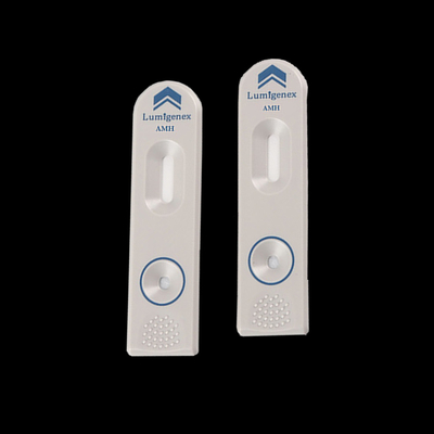 Les kits de essai rapides d'AMH pour l'hormone diagnostiquent dans le laboratoire de clinique d'hôpital