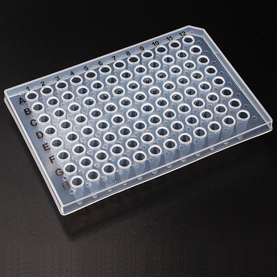 le plat d'ACP de puits des consommables 96 de laboratoire avec le film USP de cachetage a approuvé matériel de pp stérilisé