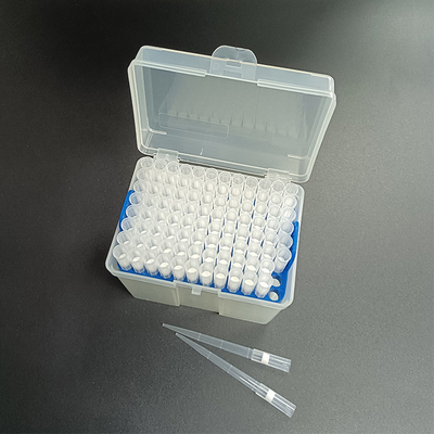 Bouts jetables clairs de micropipette de laboratoire, bouts de la pipette 1250ul