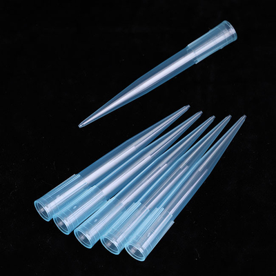 Bouts jetables de pipette de pp, bouts de pipette filtrés par 1000ul avec le support
